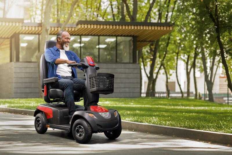 Scooter Elétrica de Mobilidade Invacare Comet Ultra Cinza - Image 3