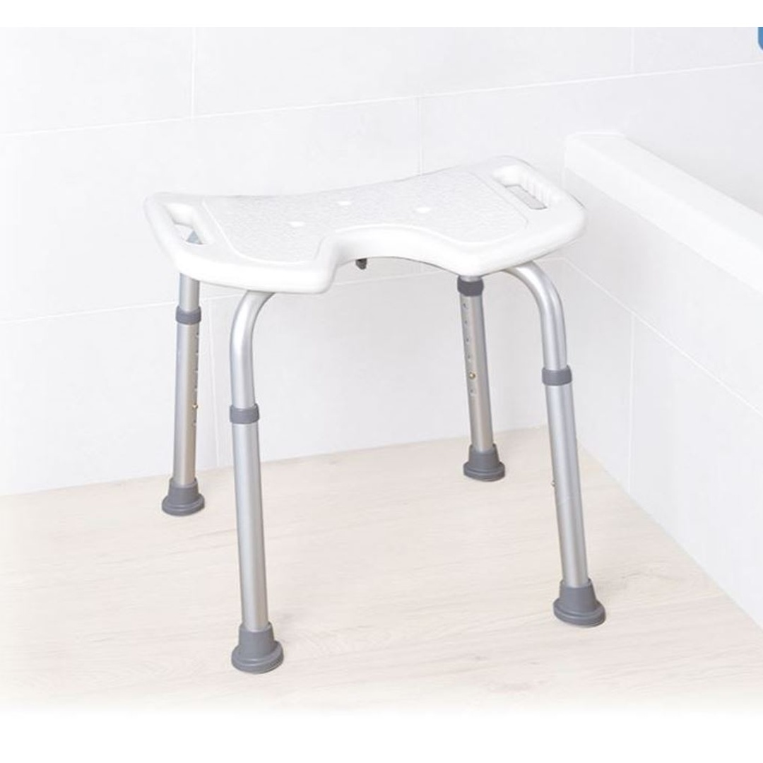 Banco de Banho com Assento em U e Altura Regulável